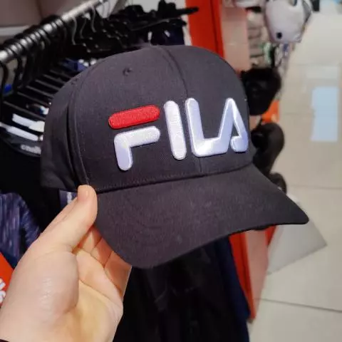 Illa Cap