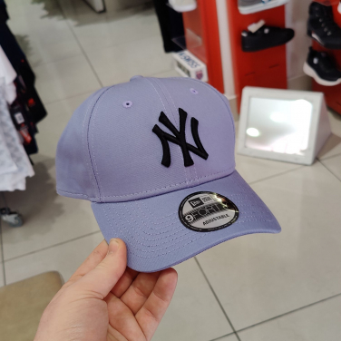 New York Yankee Cap