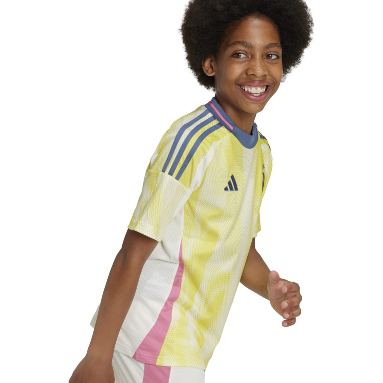 ADIDAS Performance Youths Juventus Away Jersey 24 25 in Yell