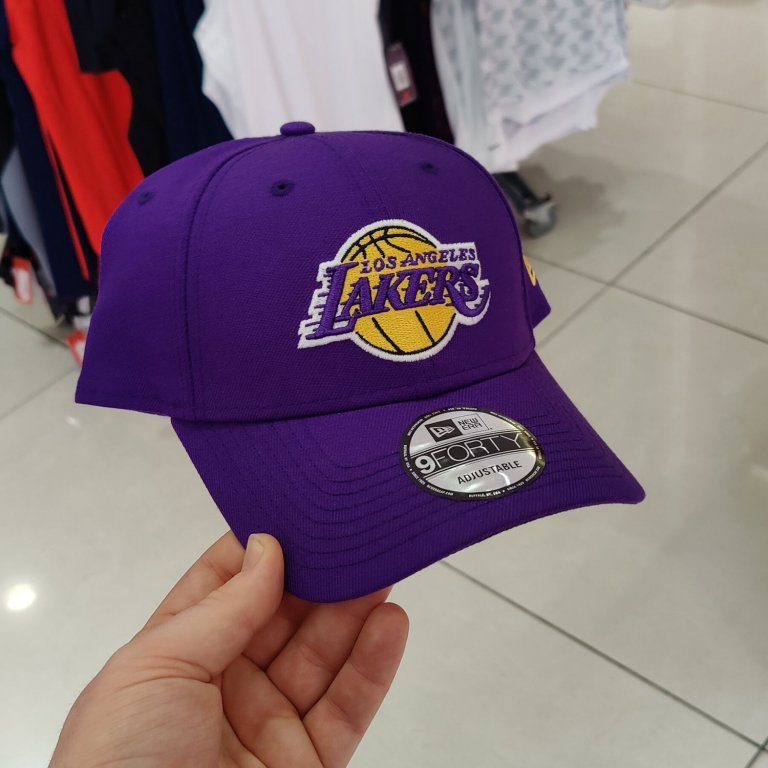 LOS ANGELES LAKERSキャップ