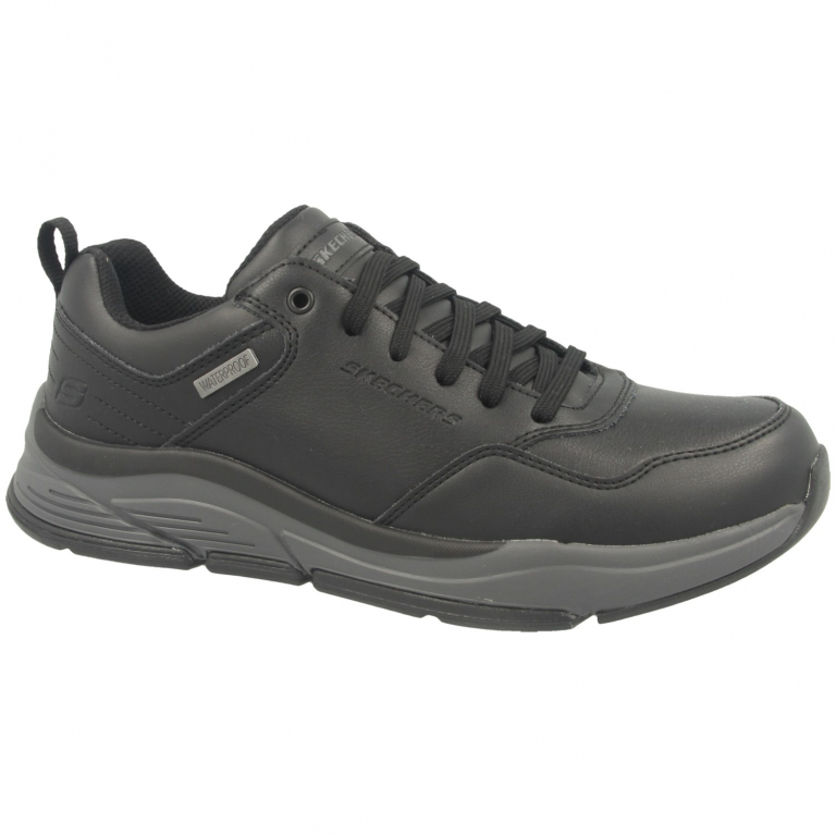 New black skechers 2025